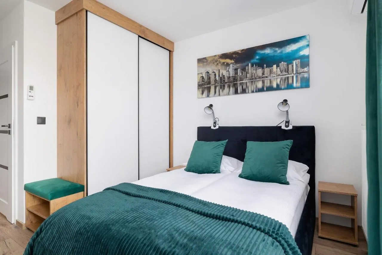 Klemensiewicza Studio Apartment By Renters Krakow