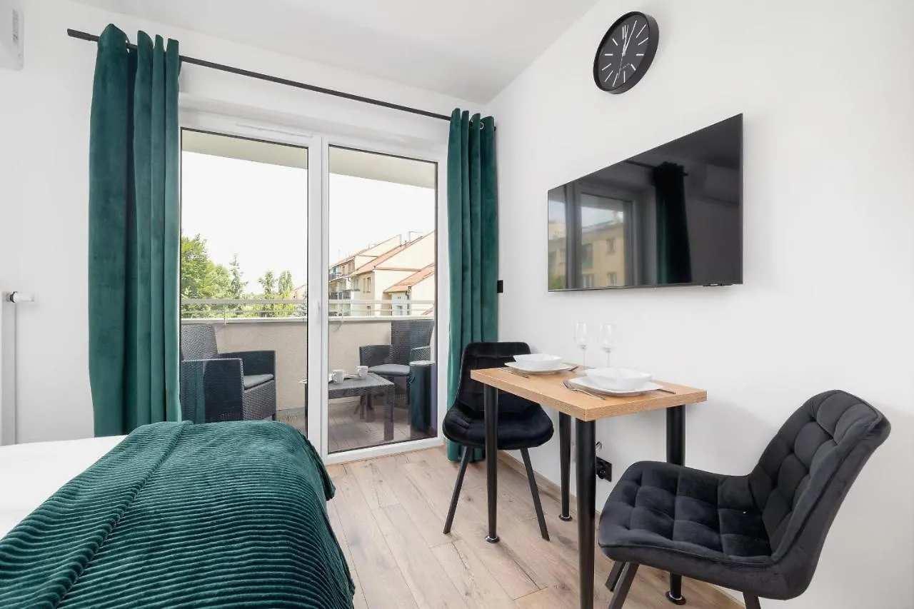 Klemensiewicza Studio Apartment By Renters Krakow Poland