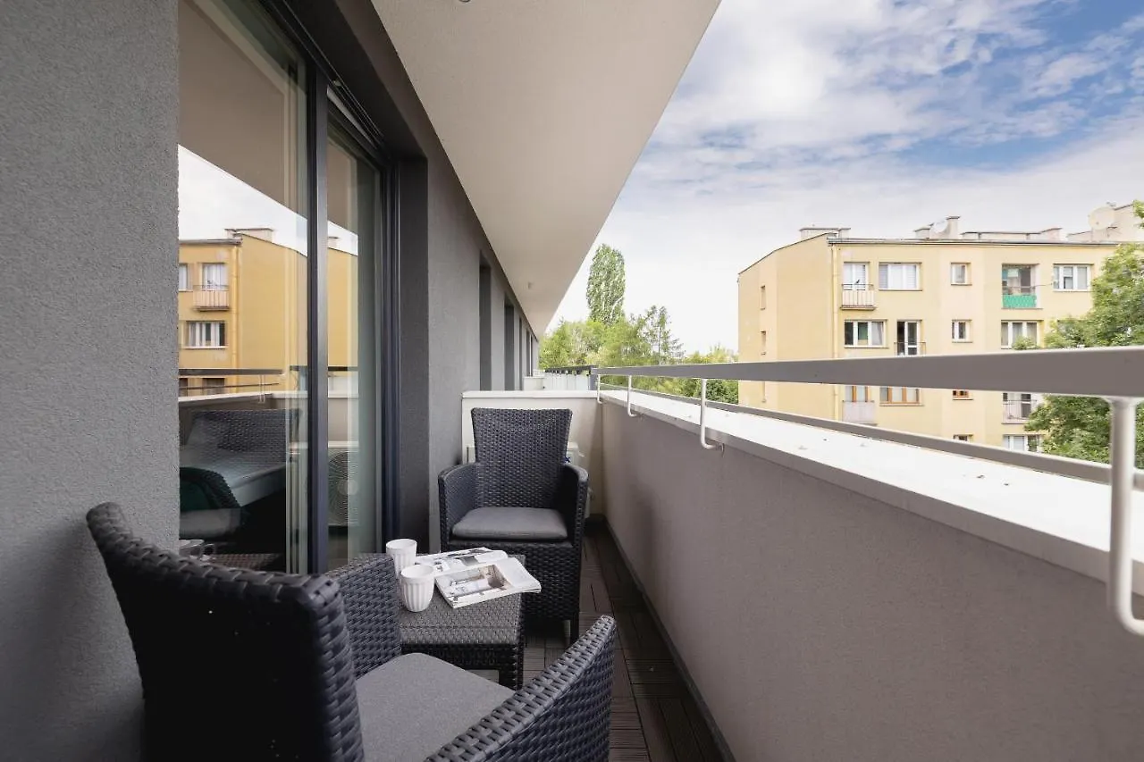 Klemensiewicza Studio Apartment By Renters Krakow
